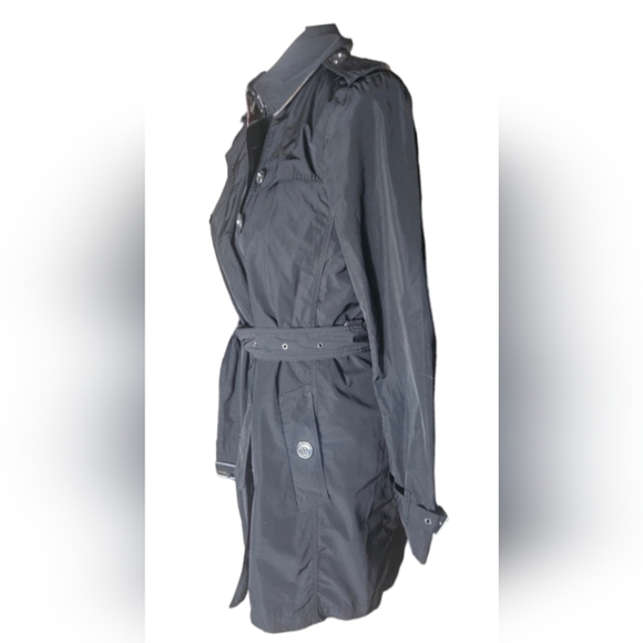 Burberry Trench Coat - Picture 5 of 9